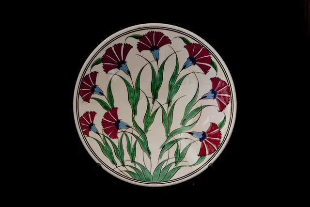 Assiettes plates | Loke| AssietteGood - AssietteGood